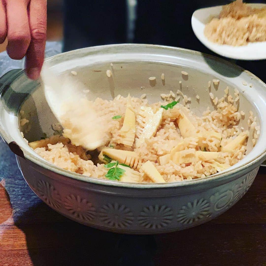 松尾貴史さんのインスタグラム写真 - (松尾貴史Instagram)「知人宅で、夕刻よりご飯会。料理のグレードが半端ではなく、至福の6時間！」5月6日 2時07分 - kitsch.matsuo