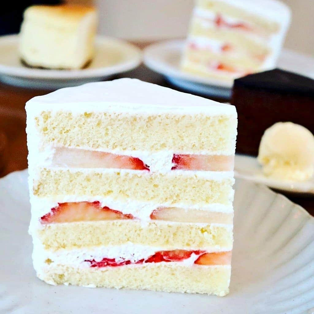 ミスター黒猫（黒猫仙人）のグルメインスタ