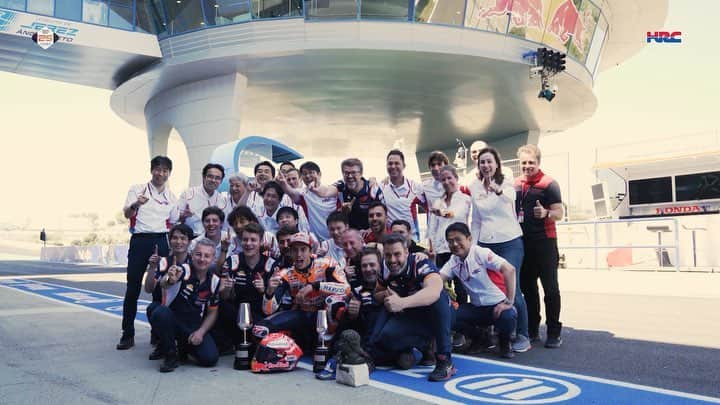 レプソル・ホンダのインスタグラム：「One minute. One race. One championship lead. Our #SpanishGP weekend. 🏆🇪🇸」