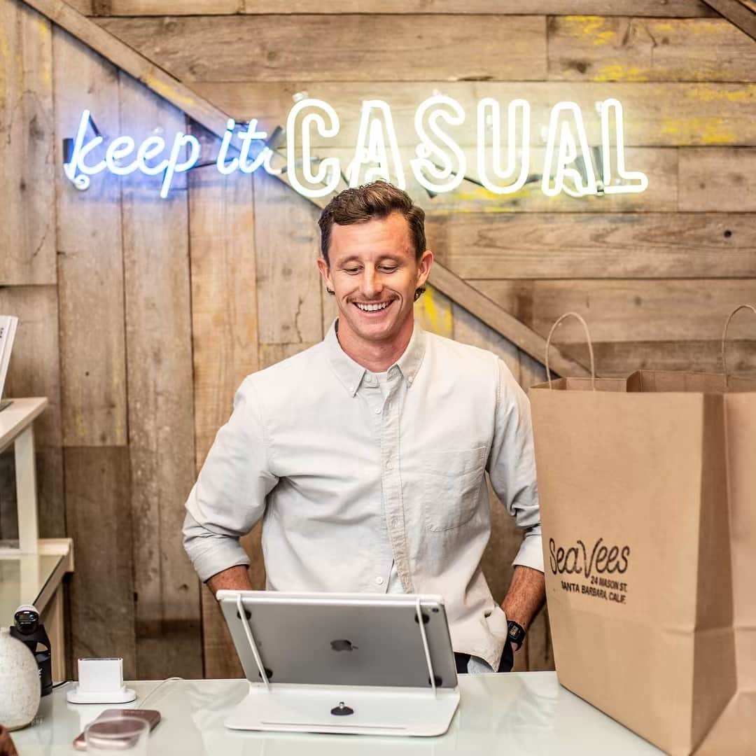 シービーズのインスタグラム：「Don’t forget to come by and say hi if you’re in neighborhood #24mason」