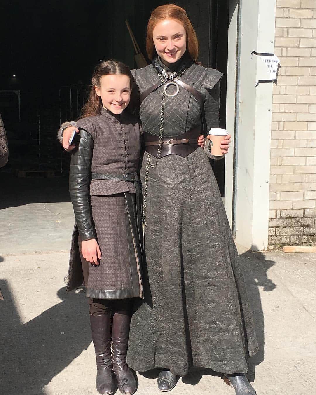 E! Onlineさんのインスタグラム写真 - (E! OnlineInstagram)「She pledged to fight for the North, and fight she did. #GameofThrones (📷: @bellaramsey)」5月6日 7時53分 - enews