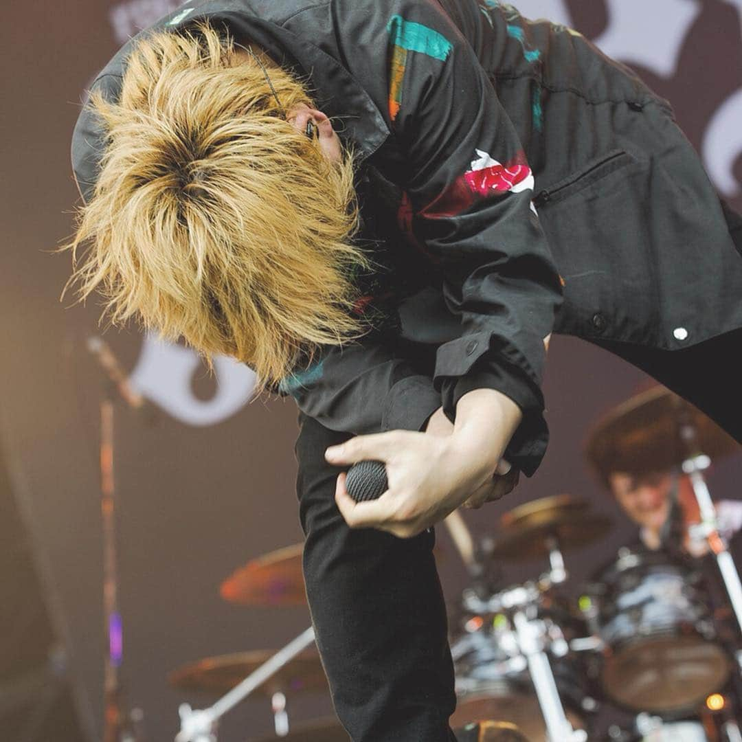 N∀OKIさんのインスタグラム写真 - (N∀OKIInstagram)「JAPANJAM2019 やはり野外はええわな  兎にも角にも頭から ぎょうさん集まってくれて ありがとうございました  #JAPANJAM2019 #ROTTENGRAFFTY」5月6日 8時23分 - chairoy1945