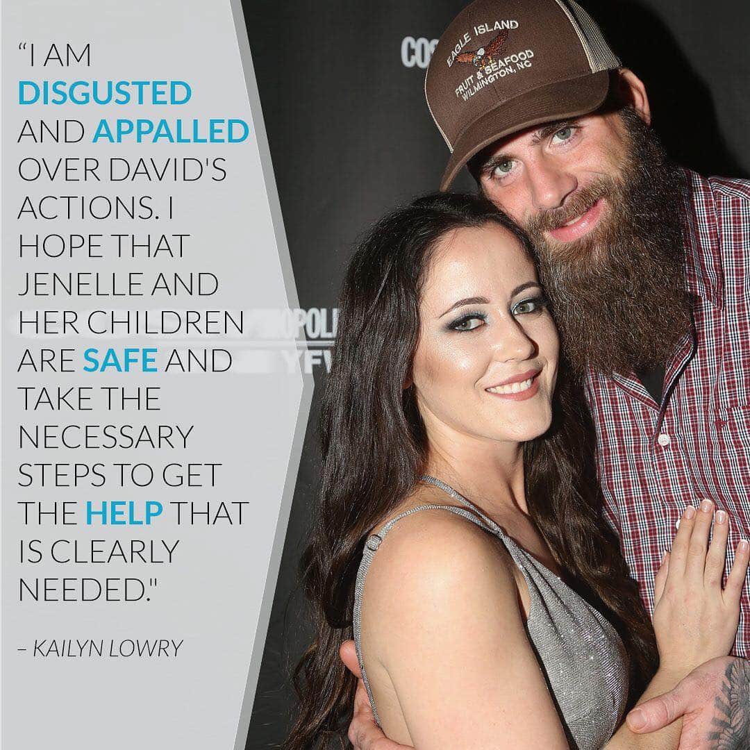 E! Onlineさんのインスタグラム写真 - (E! OnlineInstagram)「Despite their rocky relationship, #TeenMom's Kailyn Lowry is defending Jenelle Evans amid the news that her husband shot and killed their dog. Link in bio for her full statement. (📷: Getty Images)」5月6日 9時19分 - enews
