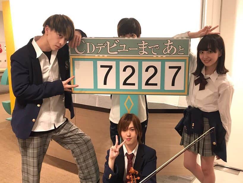 テレビ東京「青春高校３年C組」のインスタグラム：「#GWオープンキャンパス #連日満員御礼 #ありがとうございました #1万人動員でcdデビュー  #青春高校3年c組  #青春高校3年c組劇場公演」