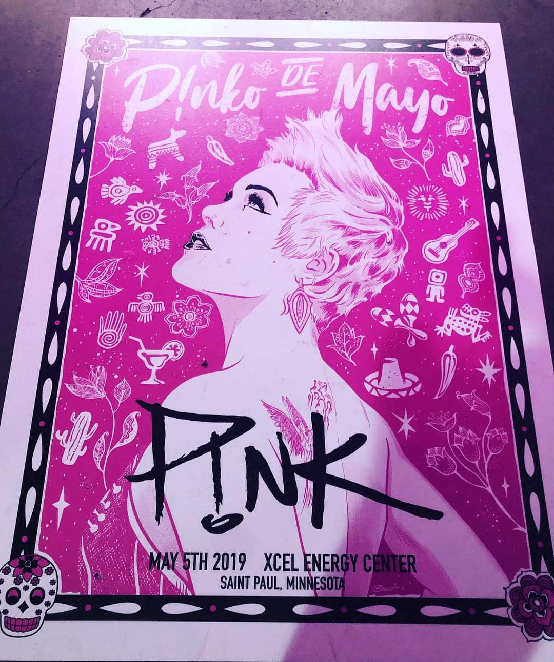 P!nk（ピンク）さんのインスタグラム写真 - (P!nk（ピンク）Instagram)「Minneapolis!!!!!!」5月6日 9時39分 - pink