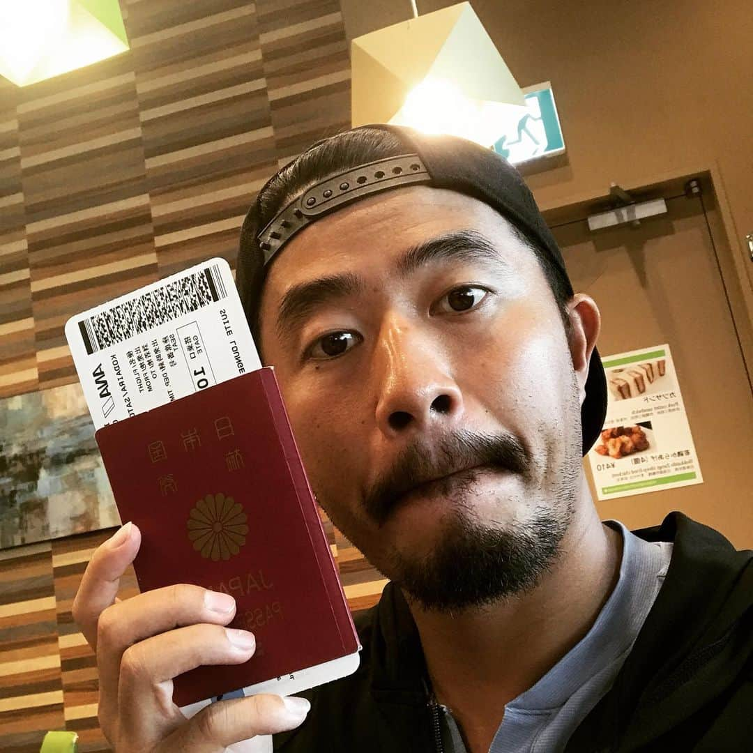 小平智さんのインスタグラム写真 - (小平智Instagram)「日本帰ってきて頭と身体の整理しました！リフレッシュできたのでアメリカ頑張ってきます🇺🇸 8月まで日本帰ってこないよ〜(^^) #アメリカ #USA #PGA」5月6日 9時51分 - satoshi_kodaira_official