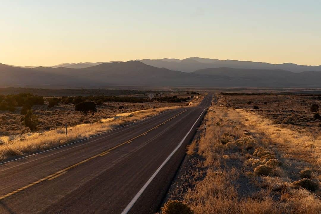 National Geographic Travelさんのインスタグラム写真 - (National Geographic TravelInstagram)「Photo by @mathiassvold | The 400-mile stretch of Nevada's Route 50 is known as the Loneliest Road in America. The route was a thruway during the 1850s Gold Rush.」5月6日 10時04分 - natgeotravel