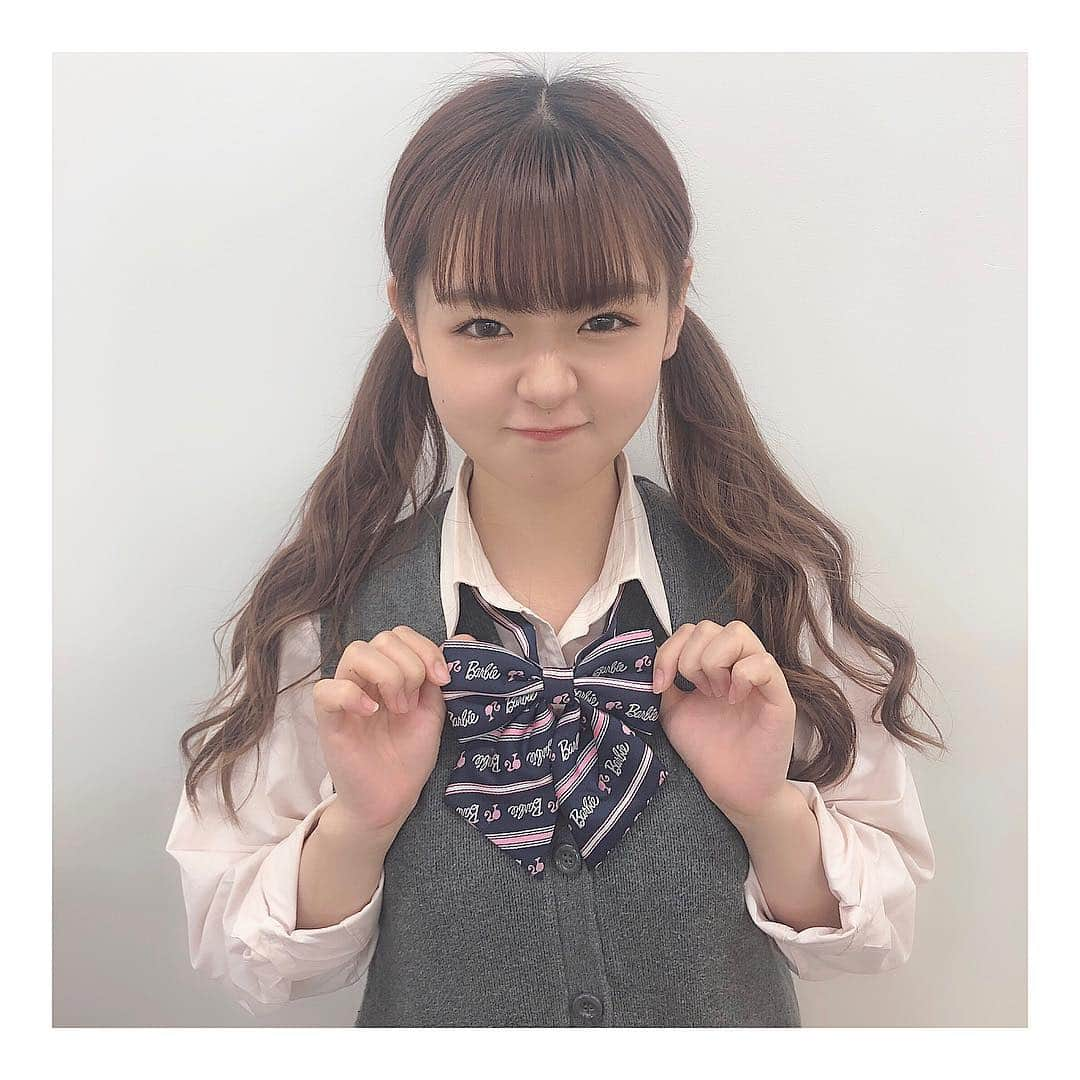 中村真凜さんのインスタグラム写真 - (中村真凜Instagram)「◯ 制服🎀 今年２０歳になりますよって🎀」5月6日 10時23分 - marimero1121