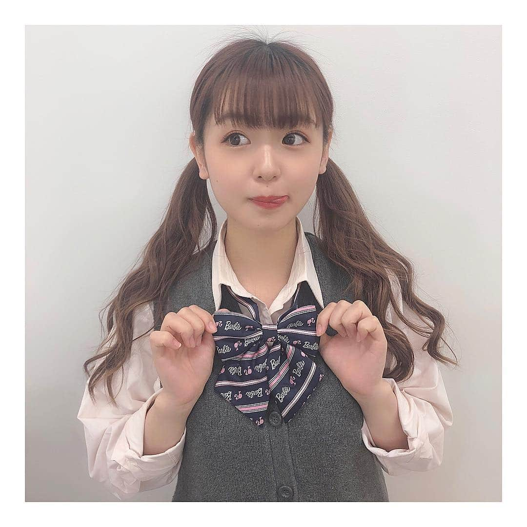 中村真凜さんのインスタグラム写真 - (中村真凜Instagram)「◯ 制服🎀 今年２０歳になりますよって🎀」5月6日 10時23分 - marimero1121