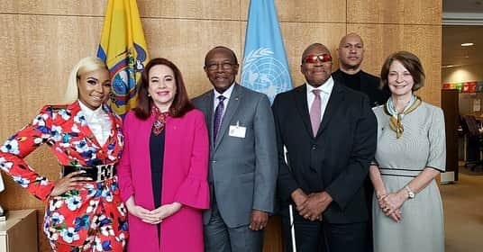 アシャンティさんのインスタグラム写真 - (アシャンティInstagram)「This was a great moment.. had the pleasure to meet & work with some powerful people to make some powerful moves. @pga_un Maria Fernanda Espinosa, President of the General Assembly Molwyn Joseph, Antigua’s Minister for Health, Wellness and the Environment; and Mona Juul, Ambassador of Norway to the UN. #Playitout」5月6日 10時20分 - ashanti