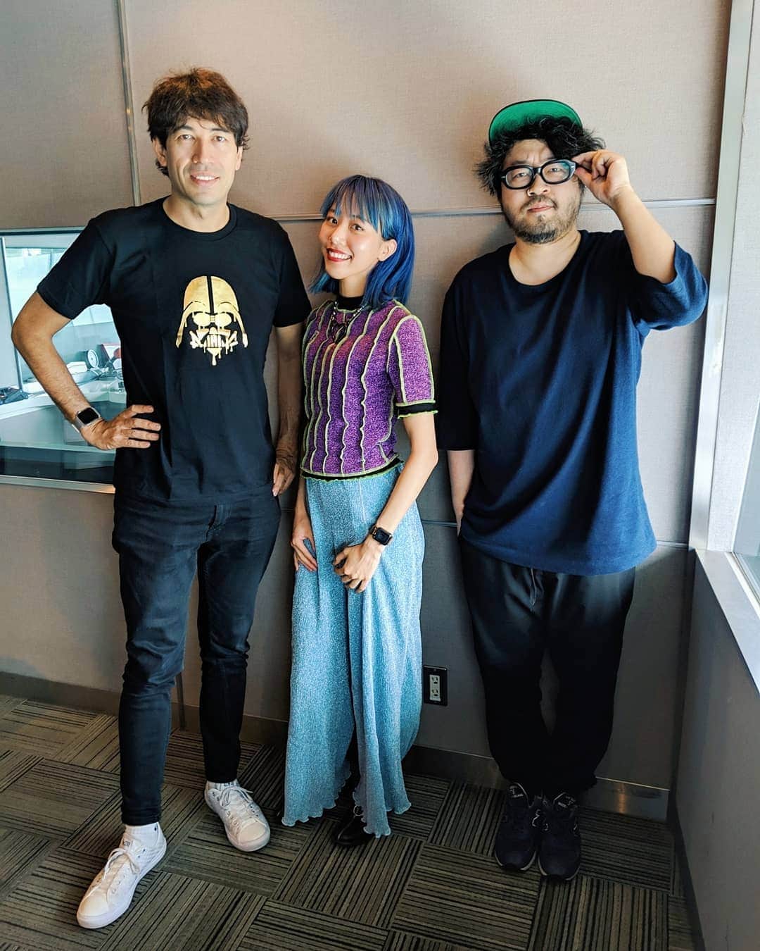 草野絵美のインスタグラム：「#Jwave GW特番『 EXCITED BY INNOVATION 』お聴きいただきありがとうございました😘  サッシャさんと最後にJ-WAVEで話したのはもう高校生の頃に遡る…！あの頃は世界最大のソーシャルメディアがMySpaceだった（笑）  十夢さんの授業は大学生の時にうけたことがあり、いろんなシンポジウムでお見かけしてたけど、ずっとお会いしたかったので感激でした。  10年後にタイムスリップして即興でスキットをするコーナーが最高に楽しかったな。未来はもうすぐそこにある！  9月28-29日の #イノフェス2019 出演楽しみにしてます〜💻🌟 #iw813 #イノフェス #サッシャ #川田十夢」