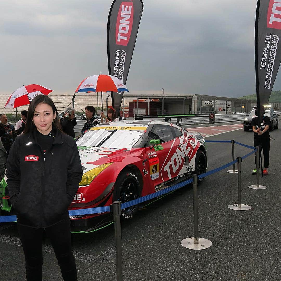 塚本奈々美さんのインスタグラム写真 - (塚本奈々美Instagram)「SuperGT in  FujiSpeedway✨ ‪今年もTONEモタスポ応援隊長やります！ ‪TONEのFBにも定期的に投稿しますので、そちらもぜひアクセスして下さいね♡‬ ‪https://www.facebook.com/tonetool/‬ #tonetool」5月6日 11時44分 - tsukamotonanami