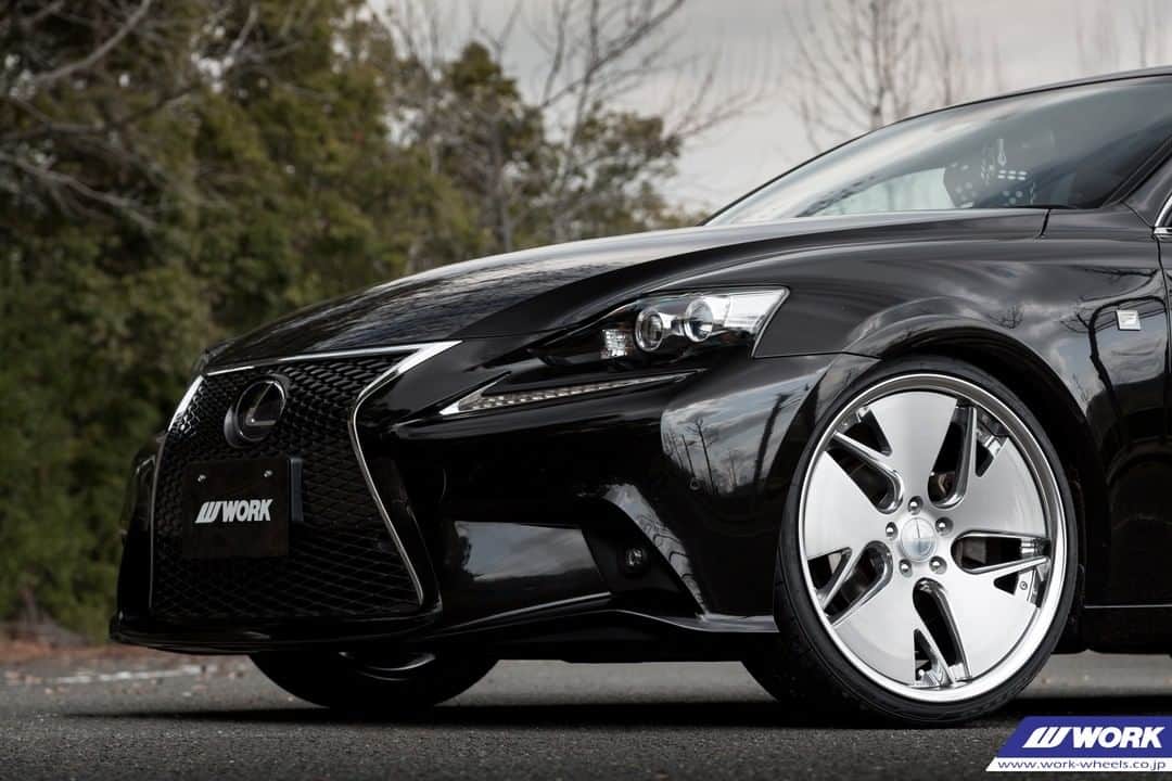 のインスタグラム：「AUTO WORLD Lexus IS on NEW WORK Gnosis CVD #artofwheel #gnosiscvd」