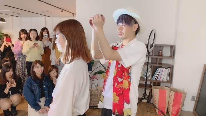 のインスタグラム：「昨日は55イベント @rinatea_25  本当おつかれさま🥺 そして全国から来てくれた りなつんファンのみんな 来てくれてありがと🤩💫 アレンジ👱‍♀️セミナー みんなに少しでも伝わったかなぁ🥺りなつんも本当、準備から当日🥺おつかれさま😭 #tabook#タブーケイ#名古屋#nike#ユニバ #supreme#supremeny #thenorthface #thenorthface  #supremenewyork #supremeboxlogo #supremejapan #louisvuitton #supremelv#シュプリーム #commedesgarcons#外国人風カラー#カラーセミナー#ミルボン#シークレットカラー#secretcolor#jeanPaulGaultier」