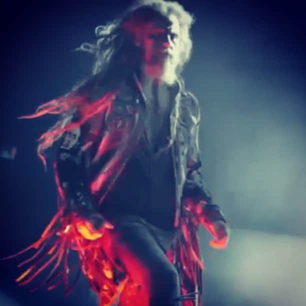 ロブ・ゾンビのインスタグラム：「Today in Louisville, Kentucky the Zombie Horror Show continues! Be there !!!💀💀💀💀💀💀💀💀💀💀#robzombie #kentucky」