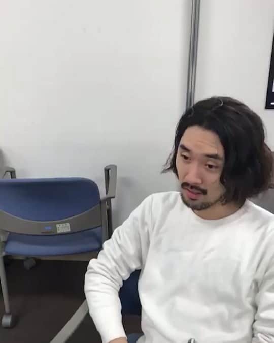 鈴鹿秋斗のインスタグラム：「ギリギリでいつも生きていたいから Ah...」