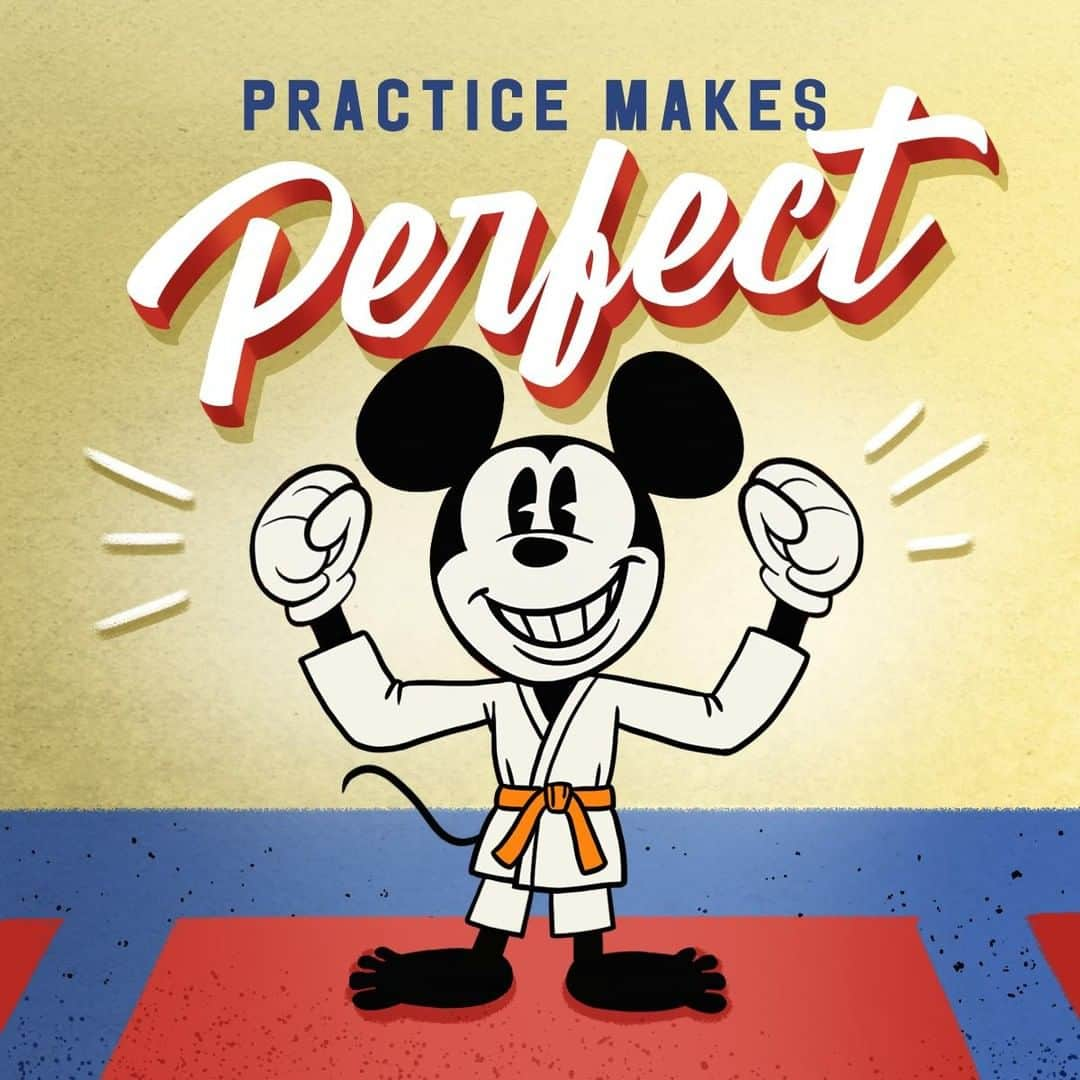 ミッキーマウスさんのインスタグラム写真 - (ミッキーマウスInstagram)「It's the only way to get experience under your (karate) belt! 💪」5月6日 23時00分 - mickeymouse