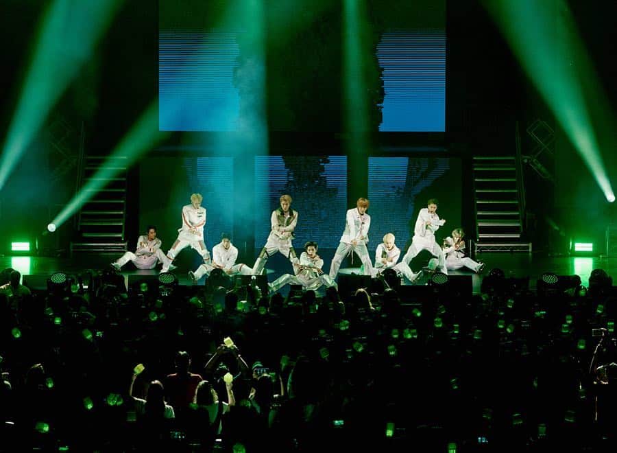 NCT 127さんのインスタグラム写真 - (NCT 127Instagram)「Thank You! Houston💚  #HOUSTON #NEOCITYinHOUSTON #TAEILinHOUSTON #WE_ARE_SUPERHUMAN #NCT127_SUPERHUMAN #SUPERHUMAN #NEOCITYinUSA #NCT127inUSA #NCT127 #NCT」5月6日 15時54分 - nct127