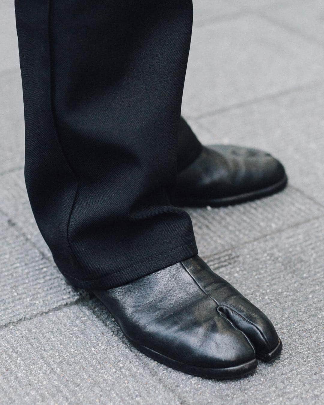 Fashionsnap.comさんのインスタグラム写真 - (Fashionsnap.comInstagram)「【#スナップ_fs】 Name Ryo  Coat #THENORTHFACE #HYKE Pants #Wrangler Shoes #MaisonMargiela Ring #TOMWOOD  #fashionsnap #fashionsnap_men」5月6日 16時58分 - fashionsnapcom