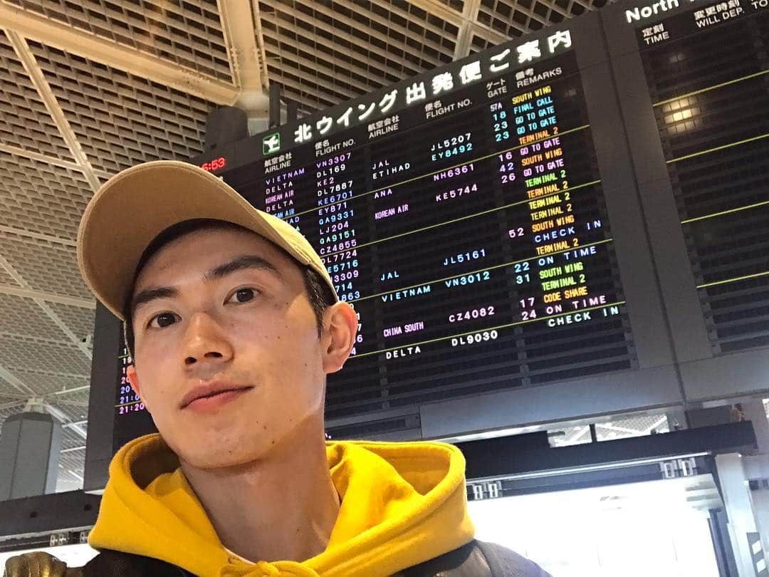 渡部純平さんのインスタグラム写真 - (渡部純平Instagram)「ヨーロッパ行ってきまーす！ #wishmeluck  Let's go to Europeeeee✈️ #europe #modellife #Paris #milano #fashion #fashionweek #asianmodel #japanesemodel」5月6日 17時38分 - junpei_wt7b