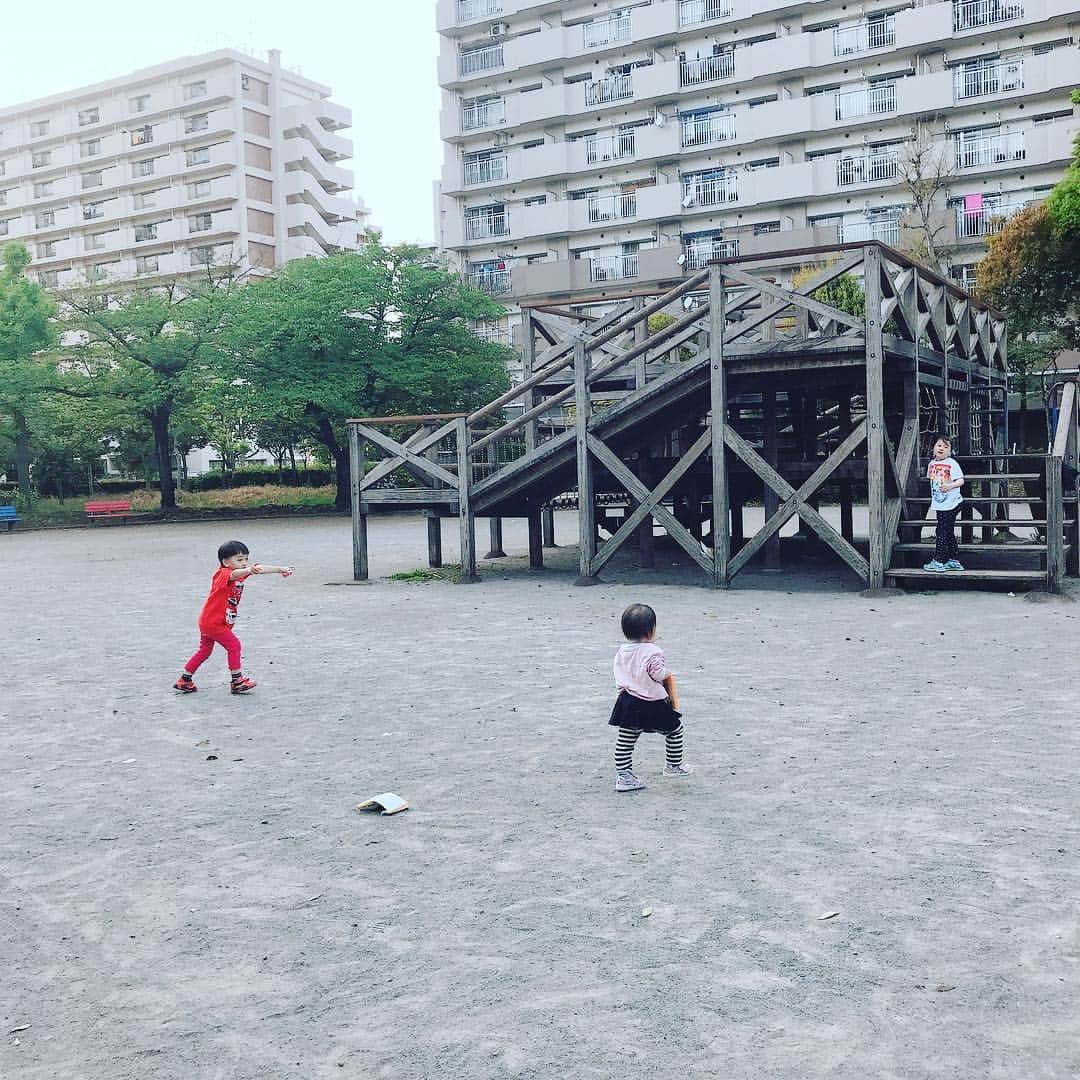高村凛さんのインスタグラム写真 - (高村凛Instagram)「今日も公園^_^ やっとGW終わりだね！ みなさんお疲れ様でした^_^  #今日も公園 #gw最終日」5月6日 17時41分 - rin_takamura