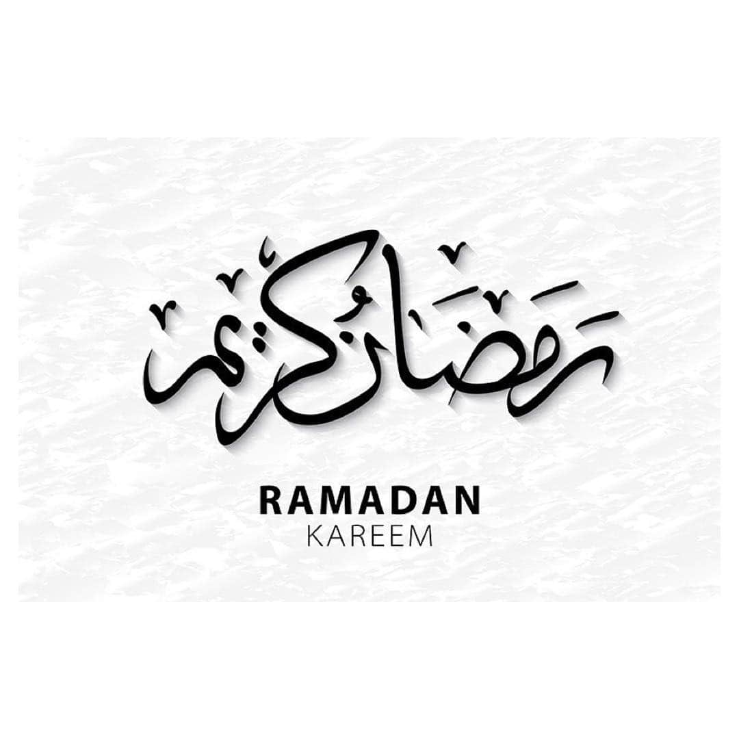 ナイジェル・デ・ヨングのインスタグラム：「To all my friends and followers around the world, have a blessed Ramadan 🤲🏽 #RamadanMubarak」