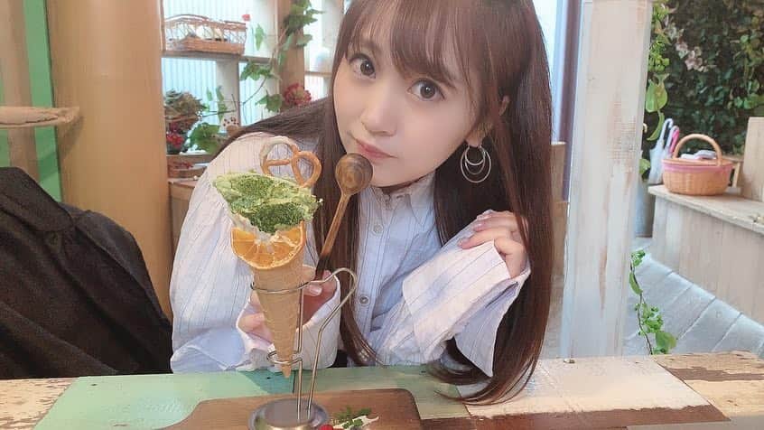 浜田翔子さんのインスタグラム写真 - (浜田翔子Instagram)「たまに載せる しょこ食。  三月にしたダイエット。 #タピオカ #春水堂  #coco #ぱーるれでぃー  #YouTube  みてね。 #diet やはりdiet見る人多いのかな。 #オムライス と #タコパ つくった。 #最近はダイエットできてない🧸  おやすみなさい🌛」5月6日 23時46分 - shoko_hamada