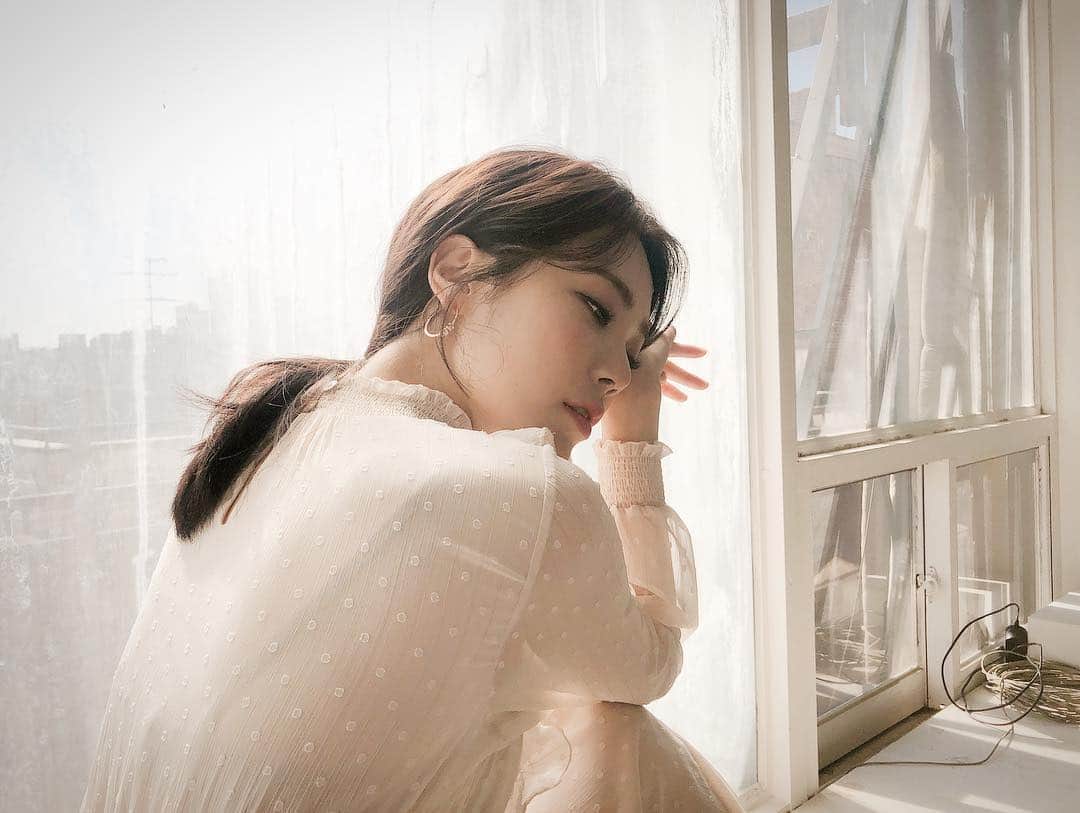 リジ のインスタグラム：「New Profile photos! To be continue...🧡」