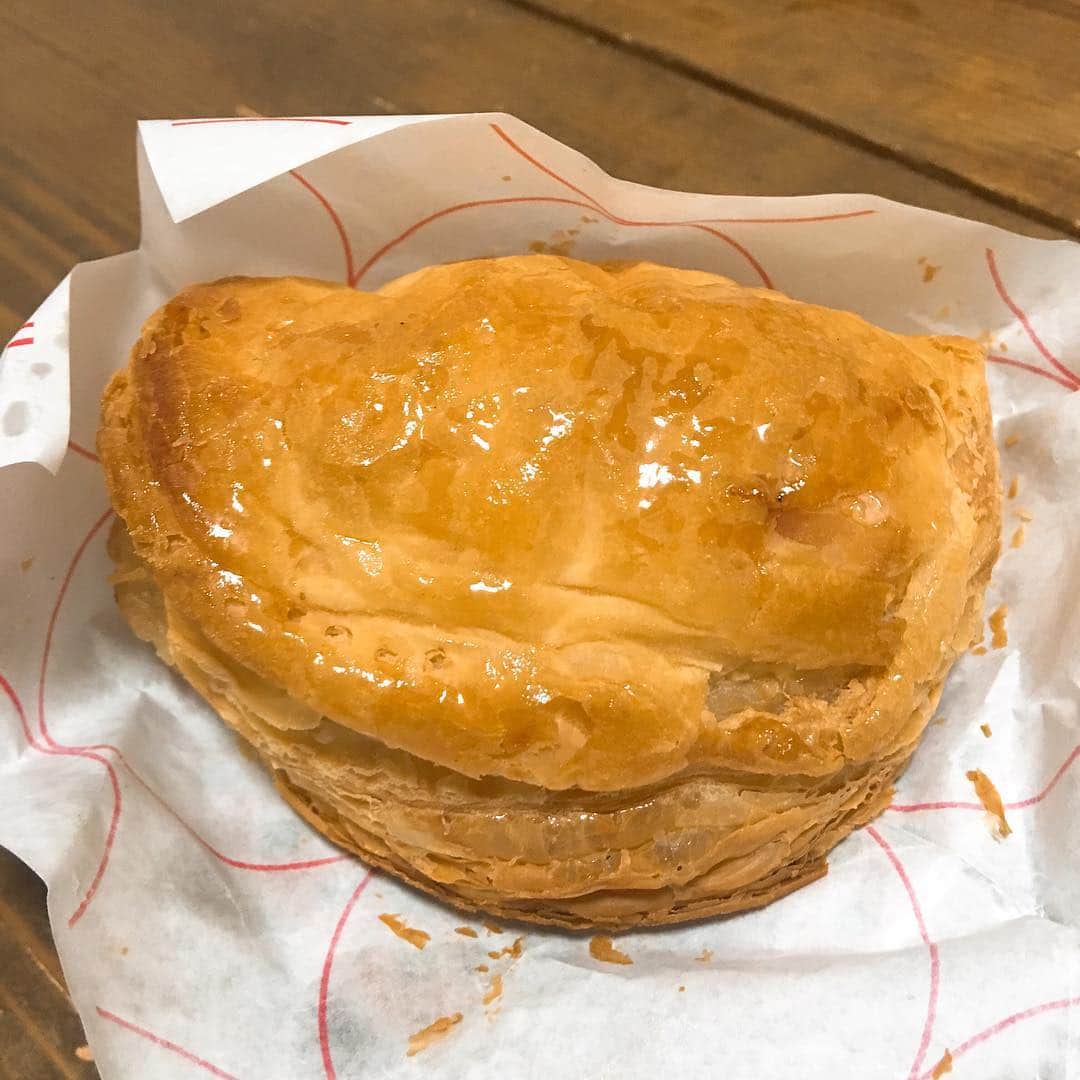 金巻ともこのグルメインスタ