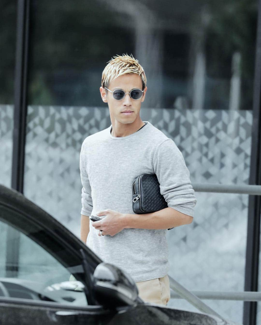 本田圭佑さんのインスタグラム写真 - (本田圭佑Instagram)「#ootd #coolchange」5月6日 19時23分 - keisukehonda