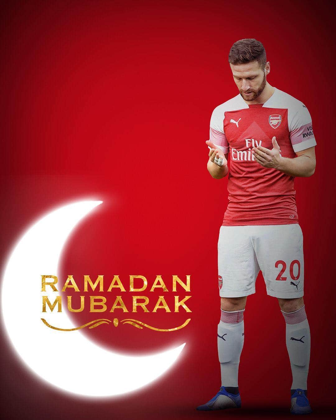 シュコドラン・ムスタフィのインスタグラム：「🔙🔛🔝 Ramadan Mubarak 🙏🏼 Wishing all my Muslim brothers and sisters peace and harmony during the holy month of Ramadan 🤲🏼🕌 Gëzuar muajin e bekuar të Ramazanit 🤲🏼🕌 #sm20 #alhamdulillah」