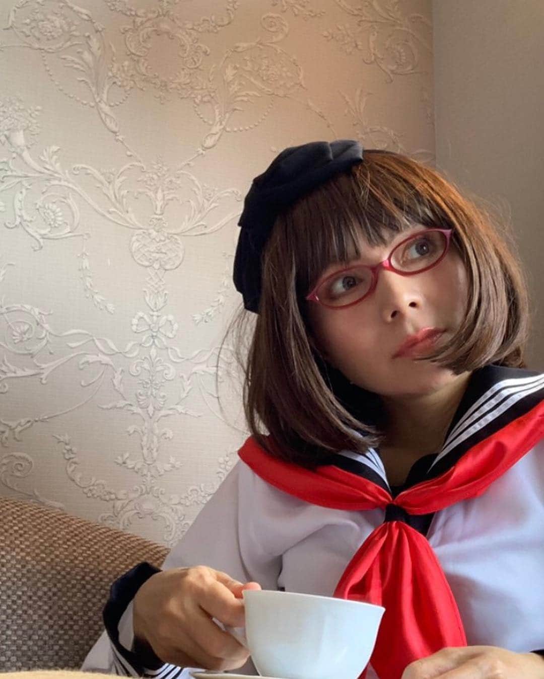 のインスタグラム：「10連休が終わっちゃう〜〜〜 . . 皆さんはどんな10連休でしたか？ . . きべは連休中、ルミネザよしもとでお笑いライブを観たのが一番の思い出です！🤣 チョコプラ最高〜！！！🤣👍 . . . . #チョコレートプラネット #チョコプラ #どんだけー☝️ #ikkoさん #そろりそろり #和泉元彌  #氷室京介 #ゴールデンウィーク」