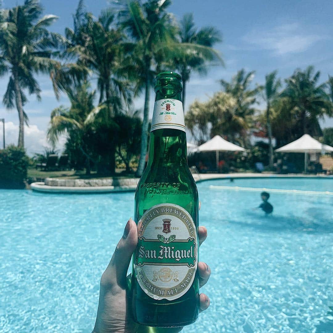 清水沙也佳さんのインスタグラム写真 - (清水沙也佳Instagram)「フィリピンビールはかなり美味しかった！  #cebu #philippines #sanmiguel #beer #beerholic #セブ島 #フィリピン #ビール  #しみさや旅」5月6日 19時55分 - sayaka__shimizu
