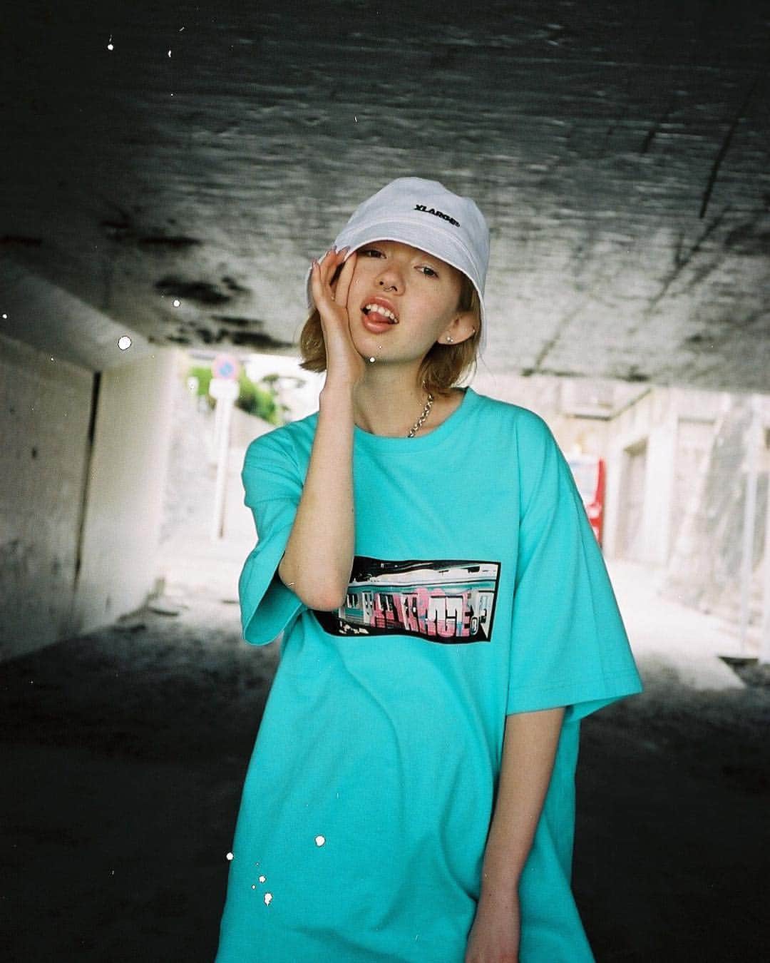 XLARGE®︎ SNAP XLARGE®︎ official SNAP instagramさんのインスタグラム写真 - (XLARGE®︎ SNAP XLARGE®︎ official SNAP instagramInstagram)「STYLE @ashley__0625  PHOTO BY @fuckingshun S/S TEE TRAIN VICE ¥5,000＋TAX --- @xlargejp #xlarge  #xlargejp #xlarge_snap」5月6日 20時02分 - xlarge_snap