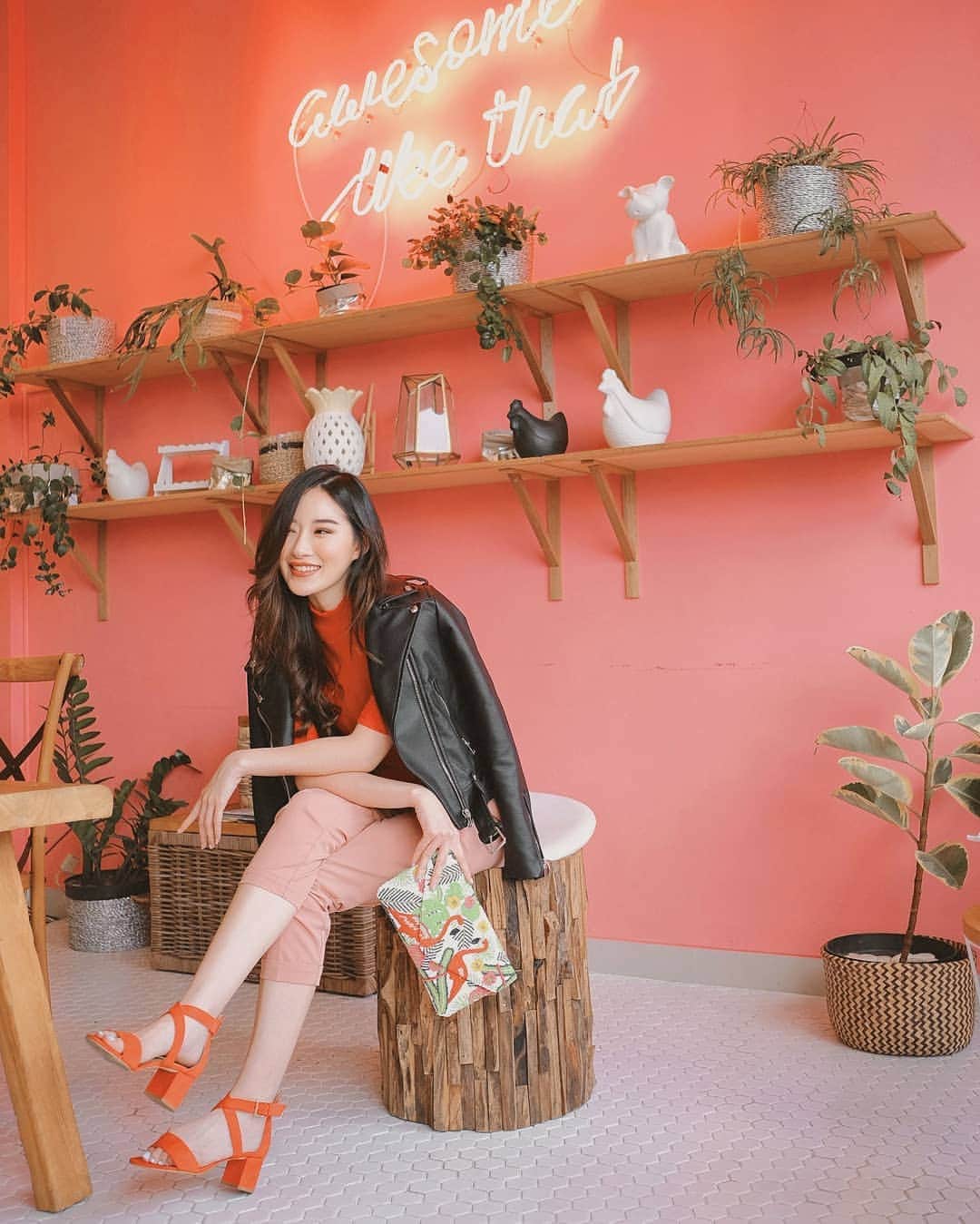 エリッサ・ヤマダのインスタグラム：「Selamat berbuka puasa to all my Muslim friends! May this Ramadan be filled with peace, love, and forgiveness for you and your family. 🙏🏻✨」