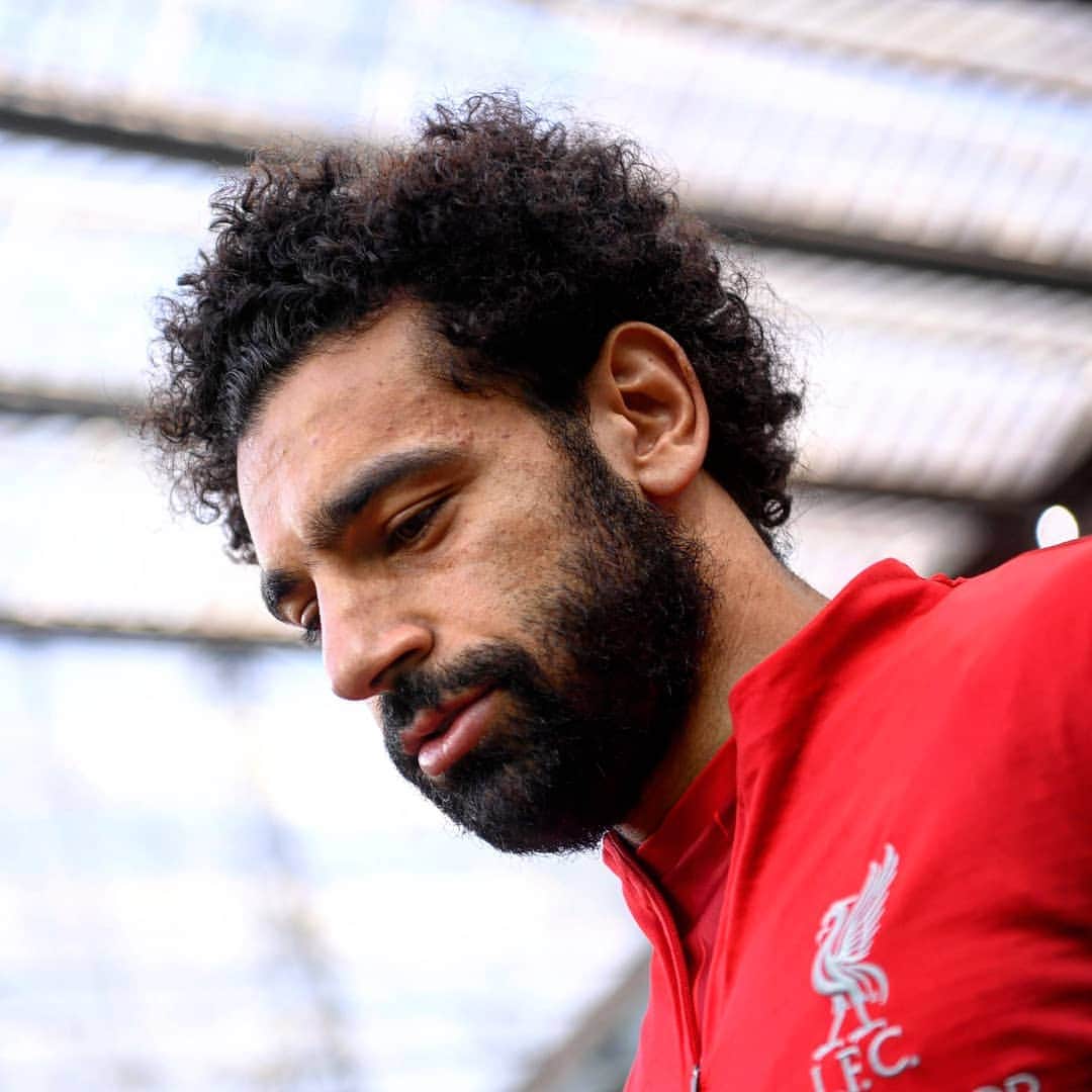 UEFAチャンピオンズリーグさんのインスタグラム写真 - (UEFAチャンピオンズリーグInstagram)「🚨 @mosalah will NOT be fit to face @fcbarcelona on Tuesday, according to @liverpoolfc boss Jurgen Klopp. #UCL」5月6日 20時39分 - championsleague
