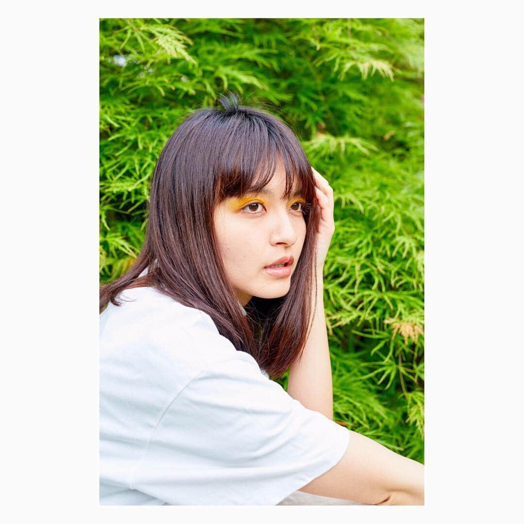 樋井明日香 さんのインスタグラム写真 - (樋井明日香 Instagram)「白と黄色。 好き。  @yamaguchimayu5」5月6日 20時52分 - hinoiasuka_0108