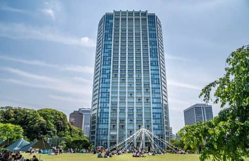 ザ・プリンス パークタワー東京さんのインスタグラム写真 - (ザ・プリンス パークタワー東京Instagram)「ピクニックイベント「PARK DAY」終了しました！ ご来場いただき、ありがとうございました。  Instagramキャンペーンは5月12日(日)まで。 ホテルのアカウントをフォローして、「#parkday」「#tokyourbanresort」2つのタグをつけてご投稿ください。  みなさまの「PARK DAY」で撮った素敵な写真のシェアをお待ちしております！  #parkday #tokyourbanresort #ザプリンスパークタワー東京 #princeparktowertokyo #picnic #大人のピクニック #tokyotower #東京タワー #outdoor #アウトドア　#ガーランド #ブランコ」5月6日 21時16分 - princeparktowertokyo