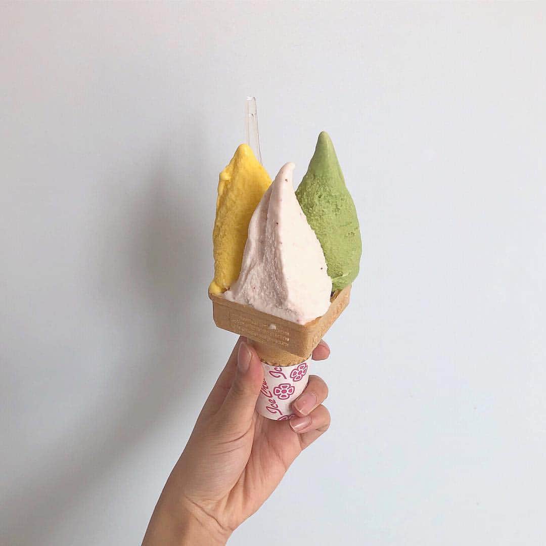 足立沙織のグルメインスタ