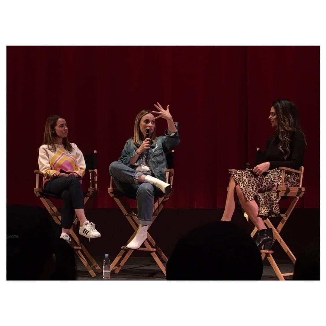 オリヴィア・ワイルドさんのインスタグラム写真 - (オリヴィア・ワイルドInstagram)「Despite this photograph of our last Q&A, our movie is really fun. Thanks @UCLA @bruinfilmsociety and our awesome moderator Andrea Mandell!」5月6日 22時02分 - oliviawilde