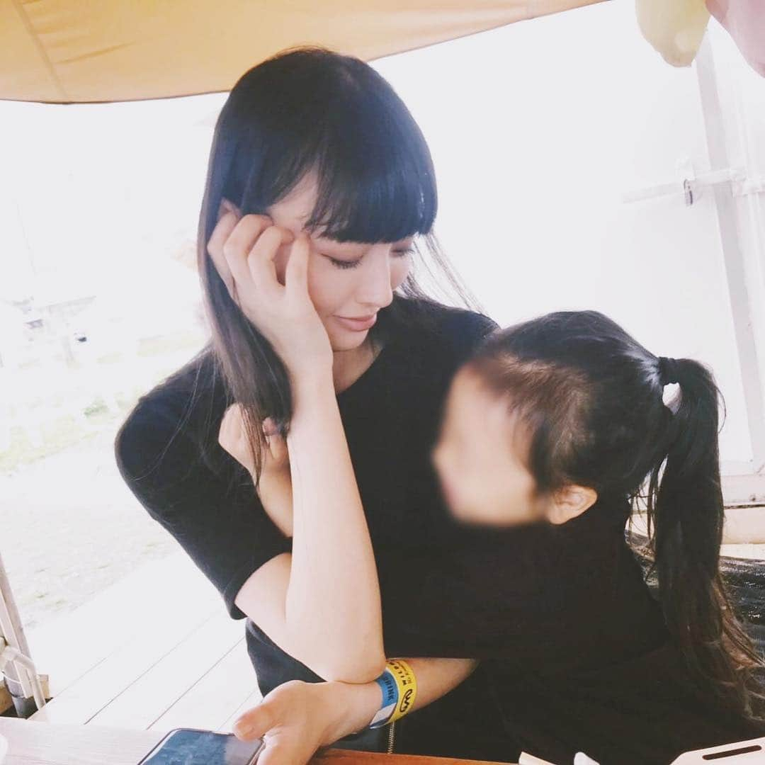 鈴木えみさんのインスタグラム写真 - (鈴木えみInstagram)「GWはプラネタリウム、東京タワー、水族館、BBQ×2、コスモワールド、オービィ、公園遊び... とにかく毎日お出かけしてこれ以上無理ってくらい、満喫しました‼️ みんなはどう過ごしてたかな？ 明日からまた通常運転💪🏻🔥スイッチを切り替えていきましょー！ 週末は、大阪に行きます🐙」5月6日 22時03分 - emisuzuki_official