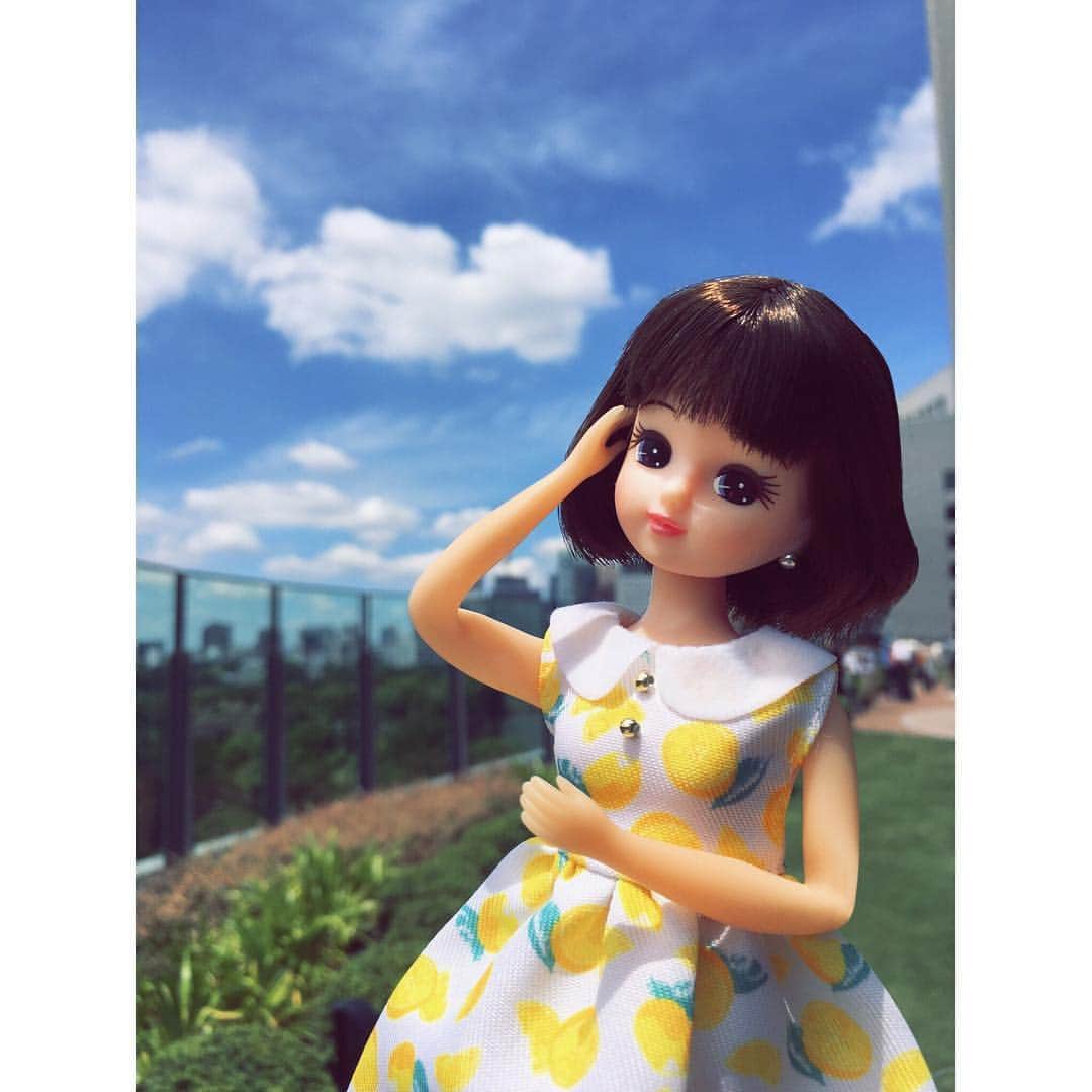 リカちゃんさんのインスタグラム写真 - (リカちゃんInstagram)「I guess a lot of you will be starting work or school today? ☆ ボンジュール♪ 今日からお仕事や学校が始まる方も多いかな？☆ 楽しかったGWの思い出を胸に、今日からまた頑張りましょ♡ ファイトっ！☆ #リカちゃん #fashion #ootd #hairstyle #licca #liccadoll #japanesedoll #japan #girl #instadaily #instagood #instagramjapan #instagram」5月7日 8時53分 - bonjour_licca