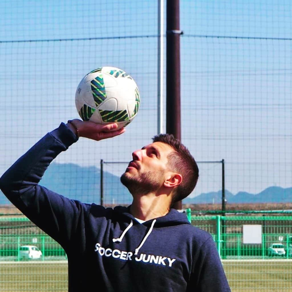 I_am_soccerjunkyさんのインスタグラム写真 - (I_am_soccerjunkyInstagram)「Victor ibanez . #soccerjunky #gk #岐阜 #fcgifu  #fc岐阜 #アドバイザー #claudiopandiani #frenchbulldog #bostonterrier #buhi」5月7日 7時34分 - soccerjunky_official