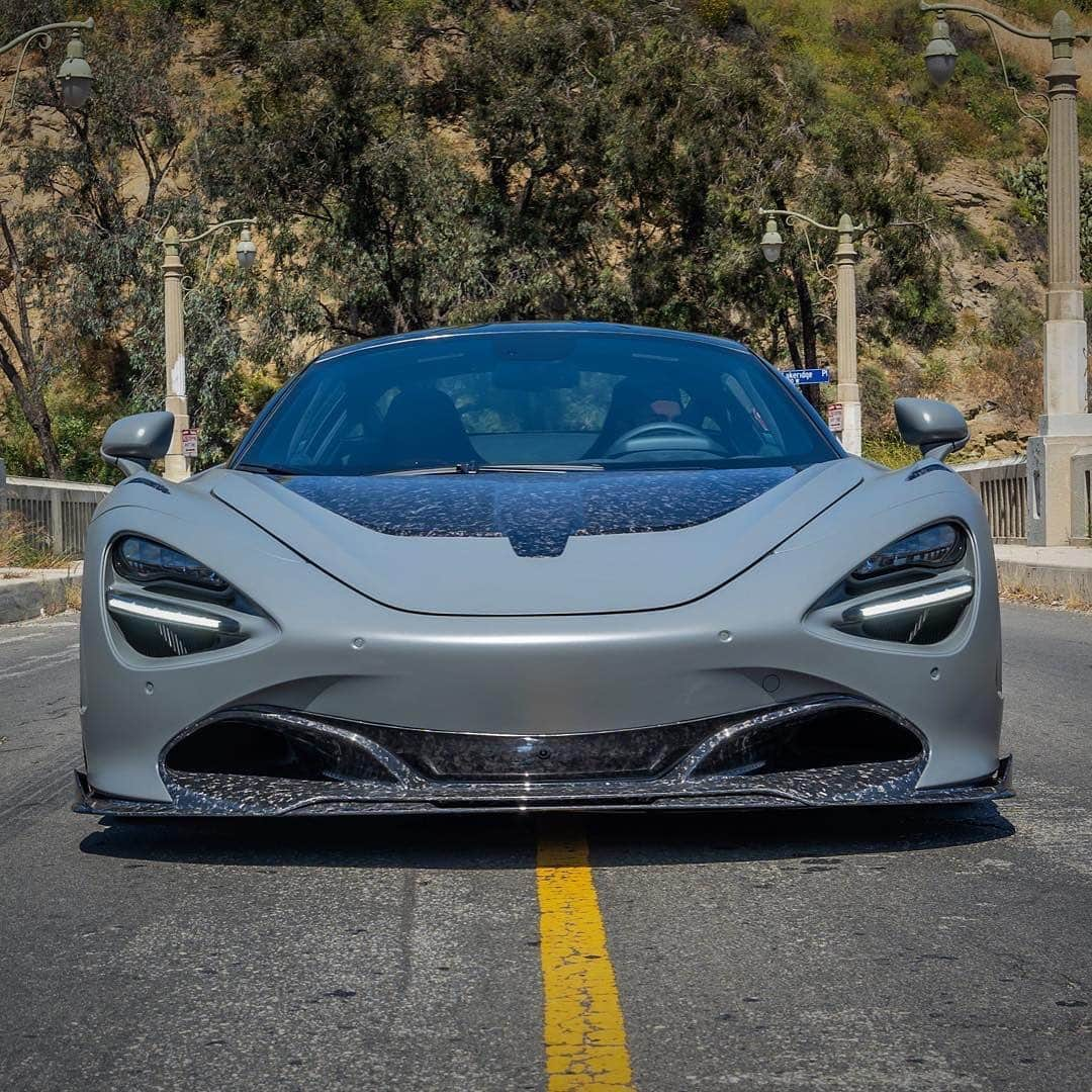 CARLiFESTYLEさんのインスタグラム写真 - (CARLiFESTYLEInstagram)「McLaren 720s | Hot or Not? Custom by @rdbla #carlifestyle」5月7日 7時55分 - carlifestyle