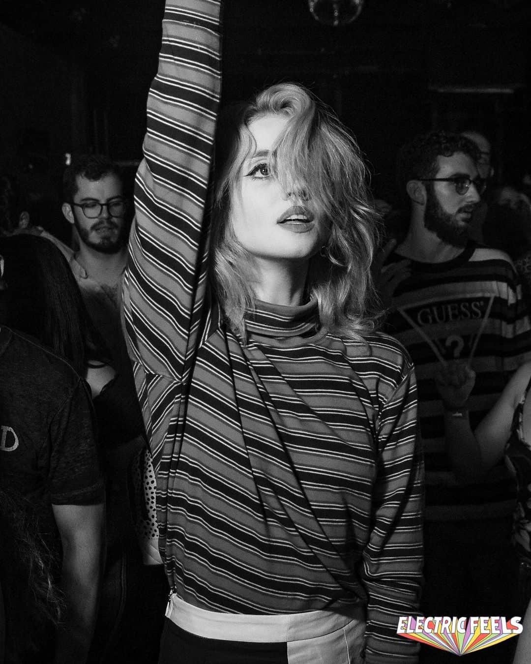 アリソン・ハーバードさんのインスタグラム写真 - (アリソン・ハーバードInstagram)「💃🏼 #electricfeels @electricfeelsparty」5月7日 8時20分 - alliharvard
