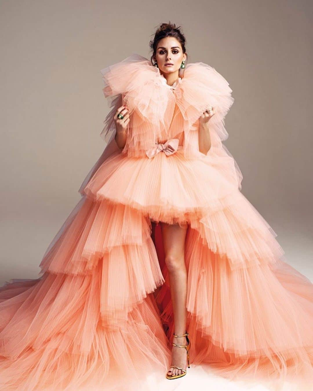 オリヴィア・パレルモさんのインスタグラム写真 - (オリヴィア・パレルモInstagram)「Congrats @giambattistavalli on having two of your designs featured in this year's @metcostumeinstitute exhibit 💕」5月7日 0時15分 - oliviapalermo