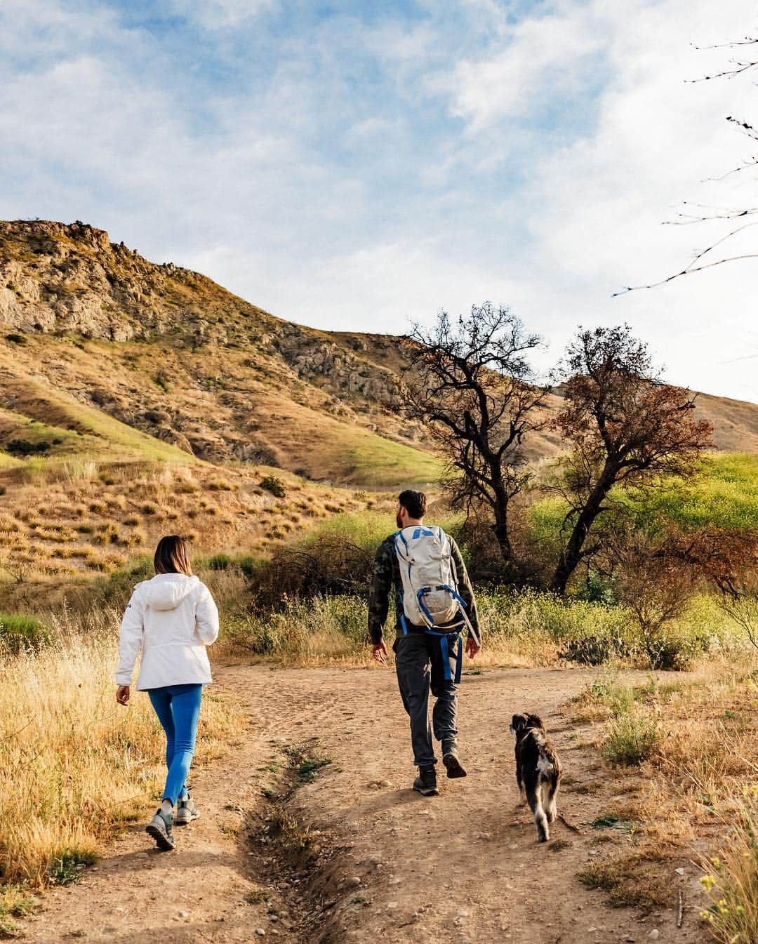 ジェイミー・チャンさんのインスタグラム写真 - (ジェイミー・チャンInstagram)「We are always searching for new trails to explore, because sometimes the payoff could be extra special. Scroll left! @eddiebauer #whyihike #nature #getoutside #ebcontributor pc: @janawilliamsphotos_」5月7日 0時17分 - jamiejchung