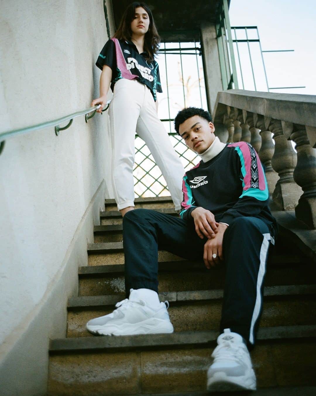 UMBROさんのインスタグラム写真 - (UMBROInstagram)「It's all about that retro aesthetic with our revived 90s classics. Grab one of the #UmbroARP sneakers while stocks last on umbro.co.uk . . . . . #UmbroARP #umbro #sneakersaddict #streetstyle #highsnobietysneakers #sneakers #sneakerstyle #sneakerhead #sneakersnstuff」5月7日 1時01分 - umbro