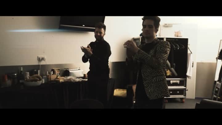 Panic! At The Discoのインスタグラム：「If you're happy and ya know it 👏👏👏 the final #PrayForTheWickedTour recap is up on youtube.com/panicatthedisco」