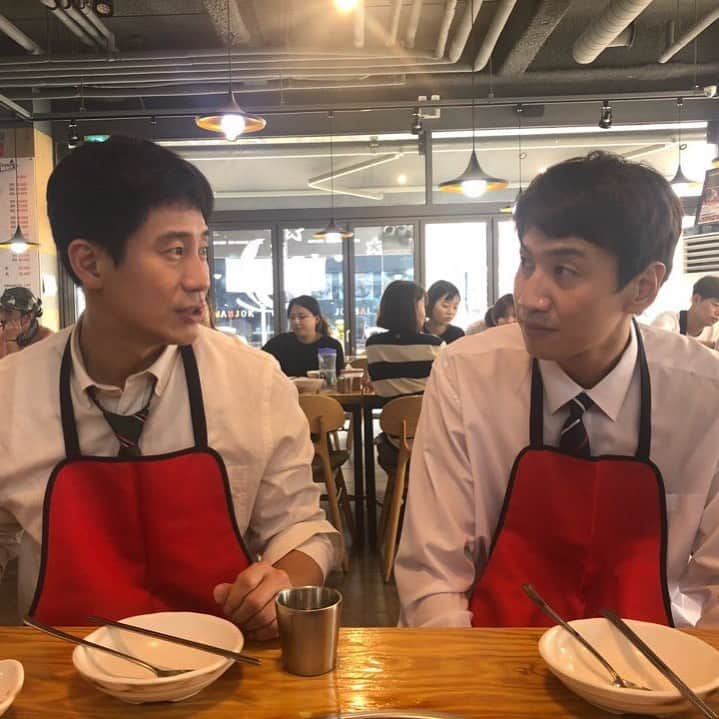 イ・グァンスさんのインスタグラム写真 - (イ・グァンスInstagram)「👨‍❤️‍👨」5月7日 9時05分 - masijacoke850714